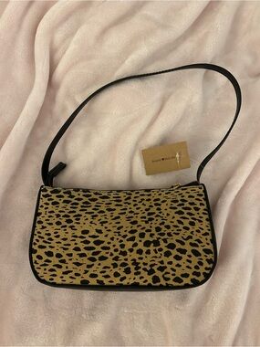 Brandy Melville Shoulder Bag in Tan & Black